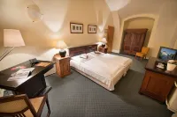 Maxmilian Lifestyle Resort Hotels in Kosmonosy