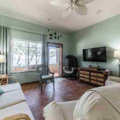 Sapphire Beach Resort Rooms