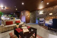 Lar da Mota Boutique Hotel Hotels in Dombodán