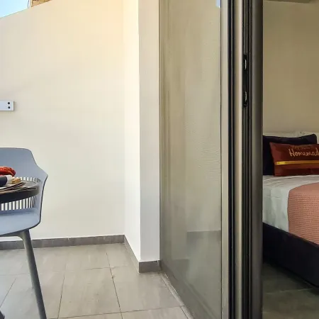 Phaedrus Living: Seaside Luxury Flat Athina 115