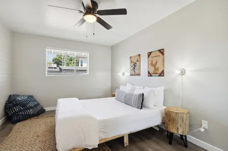 Viridian Biltmore Villa with Pool Отели рядом с достопримечательностью «Пистева Пик»