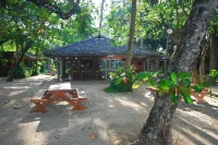 Melina Beach Front Bungalows Hotell i Khao Thong