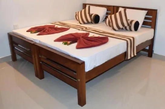 Sarala Residence Hotele w: Heerassagala