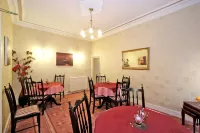 The Jays Guest House - Pensions