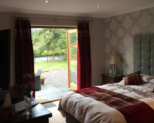 Riverside House Hotels in Callander