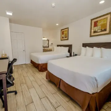Monterey Surf Inn