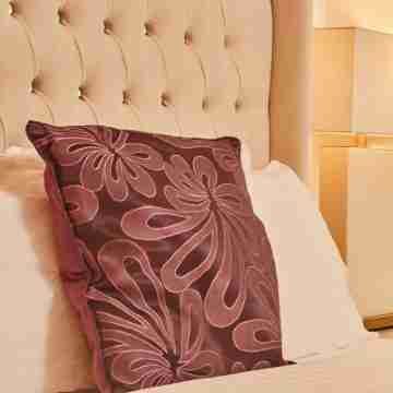 Modern Leeds City Apartment Rooms