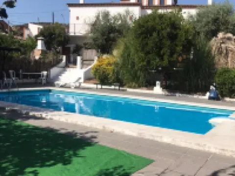 Apartamentos Turísticos - Hostal Los Alisos Hoteles en Cáceres