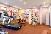Sunday Emerald Hotel - Gym