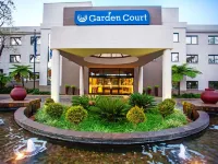 Garden Court Hatfield Hotels near Springbok Park