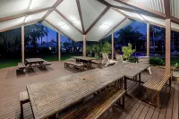 Big4 Lucinda Wanderers Holiday Park Hotels in Ingham