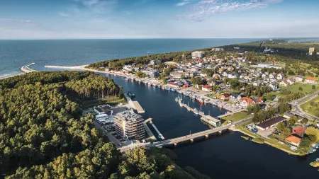 Lighthouse, Sun & Snow Отели в г. Mrzezyno