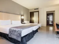 Ilunion Almirante Hotel berhampiran Sepanyol