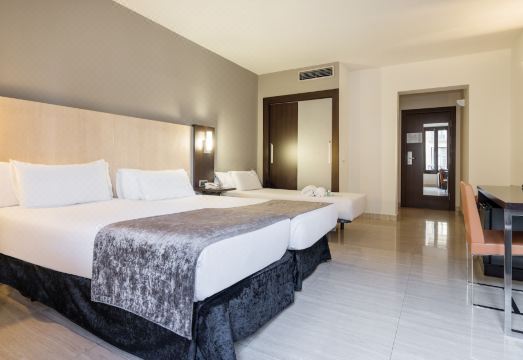 일루니언 알미란테 조식 뷔페