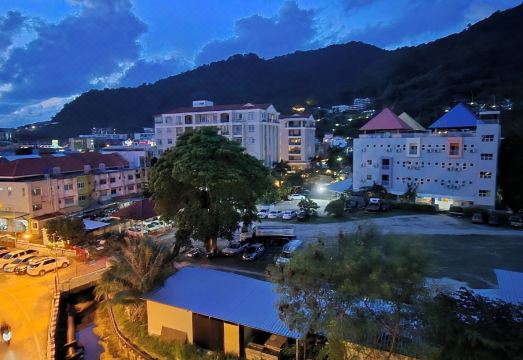 4. 호텔 더 저니 ..