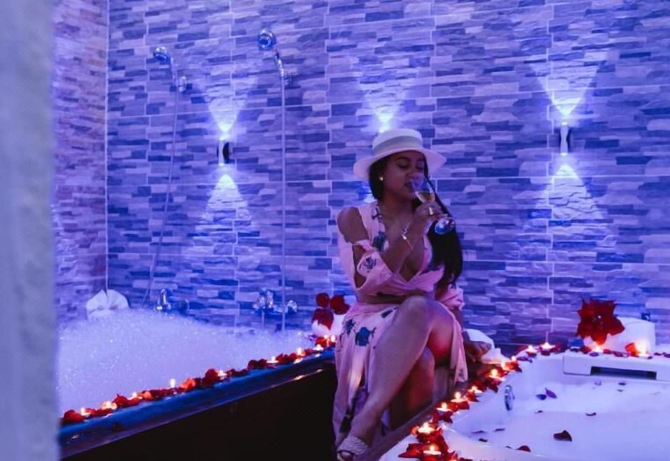 Hotel Reloj, Leisure & Recreation, Hot spring/Public bath