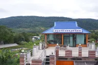 Phuruaboutique Hotel & Saunas