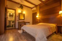Hotel Steni - พร้อมระเบียง