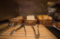 Hotel Yerri - breakfast