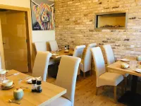 Lakeview Guest House - พร้อมอาหารเช้า