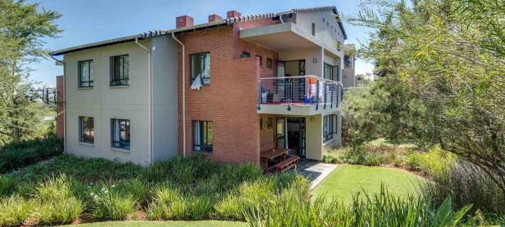JoziStay @ Jackal Creek Apartments Hotels in Roodepoort