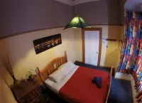 Bazil's Backpackers BBH Hostel & Surf School - Gym