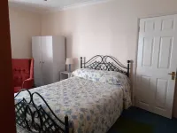 House in Historic Village - Sleeps 6