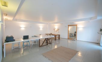 The George Hotel Mykonos