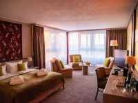 Weinberghotel Edelacker Hotels in Naumburg