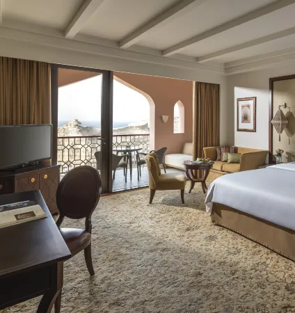 Shangri-La Al Husn, Muscat