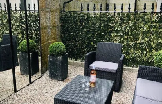 克萊伯斯通套房酒店