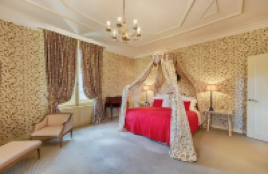 Chateau de la Bourdaisiere Hotel a 