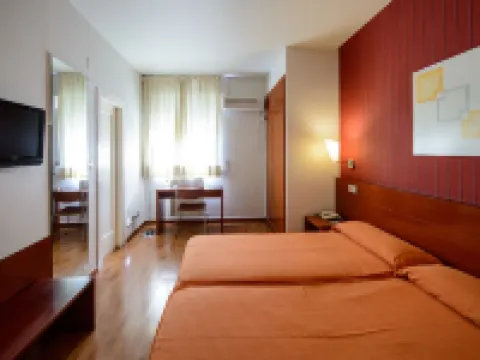 Hotel El Paso Honroso Hotels in Comarca de Astorga
