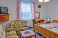 Hotel Alf Hotel di Trebon