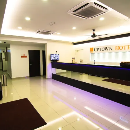 Uptown Hotel Seremban Отели рядом с достопримечательностью «Парк с озером»