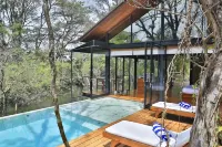 Kalundewa Retreat - สระว่ายน้ำส่วนตัว