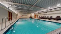 Holiday Inn GUILDFORD by IHG - Pool