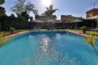 Hotel Oasis Córdoba - piscina