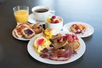 Stein Eriksen Residences - breakfast