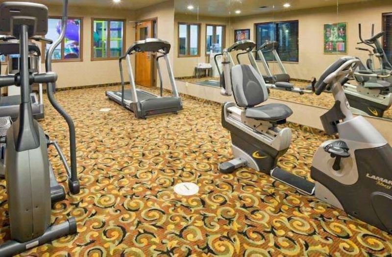 Baymont Inn & Suites by Wyndham Sturgis photo 3