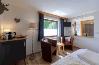 Landhaus Kitzblick - Ferienwohnungen Zell am See-Kaprun Hotels in 