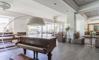 Victoria Palace Hotel & Zen Wellness