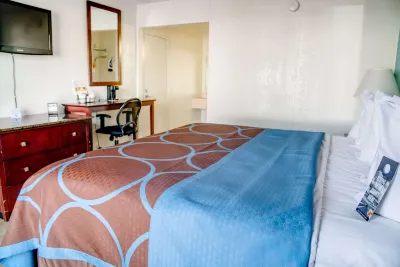 Super 8 by Wyndham St. Petersburg Hotels in Pinellas County