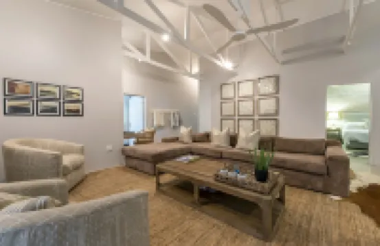 漂流木 - 肯頓海洋酒店