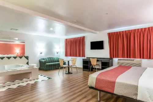 Motel 6 Barkeyville, PA Hotels in Venango County