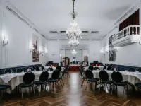 Grand Hotel de Valenciennes Hotels in Nord