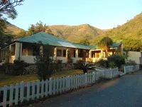 Fountain Baths Guest Cottages