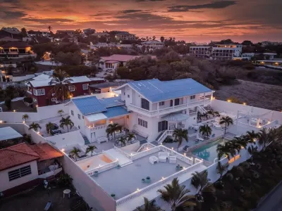 Champartments Villa & Apartments Cristal Các khách sạn ở Jan Thiel