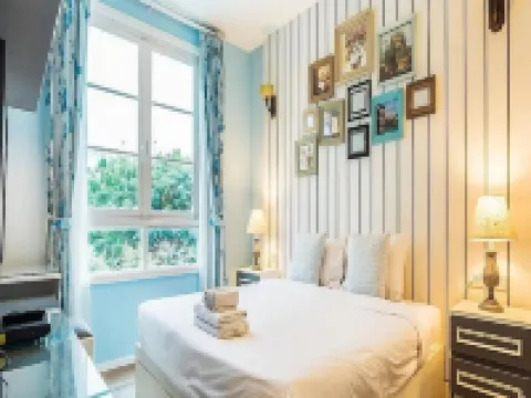 Summer Huahin Condo 2 Bedrooms Pool View Classic Room