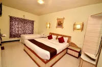 Al Woodlands Residency